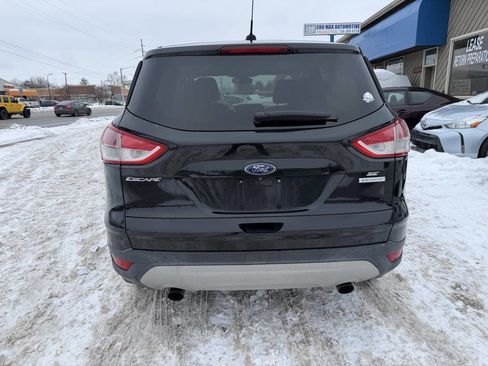 Used 2014 Ford Escape SE image 21