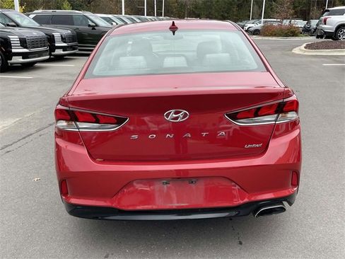 Used 2018 Hyundai Sonata Limited image 5