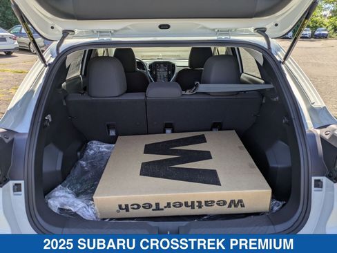 Certified 2025 Subaru Crosstrek 2.0i Premium image 19