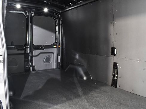 New 2026 Ford Transit 250 148 Medium Roof Extended AWD image 17