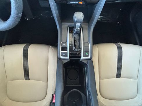 Used 2018 Honda Civic EX image 16