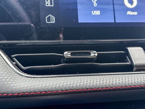 Used 2025 Chevrolet Equinox RS w/ Safety and Technology Package image 27