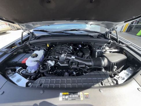 New 2025 Jeep Grand Cherokee L Altitude AWD/4WD image 9