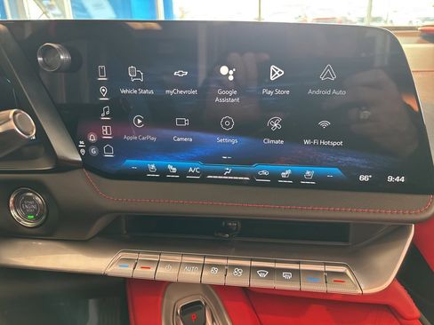 New 2026 Chevrolet Corvette Stingray Preferred Conv image 32