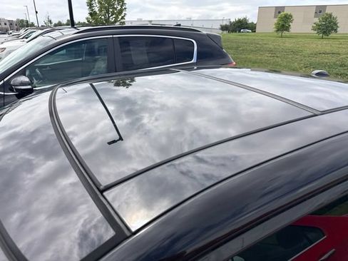 Used 2018 Nissan Maxima 3.5 SL FWD image 10