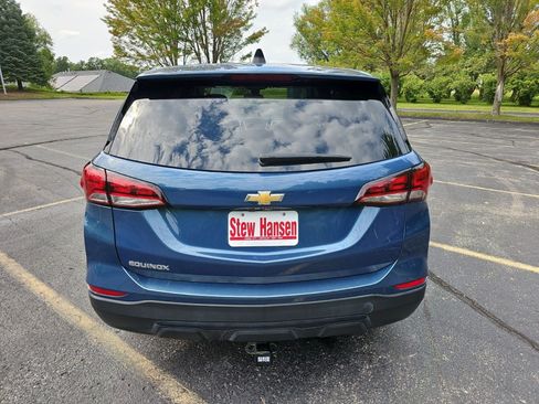 Used 2024 Chevrolet Equinox LS w/ LS Convenience Package FWD image 5