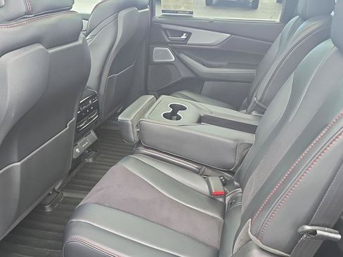 Certified 2025 Acura MDX A-Spec AWD/4WD image 15