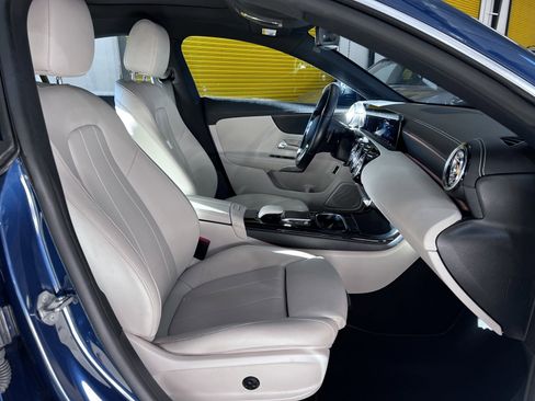 Used 2021 Mercedes-Benz CLA 250 image 16