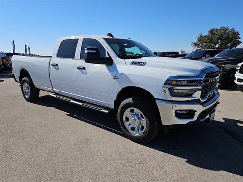 New 2026 RAM 2500 Tradesman image 39