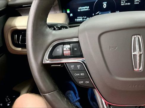 Used 2023 Lincoln Nautilus Reserve AWD/4WD image 27