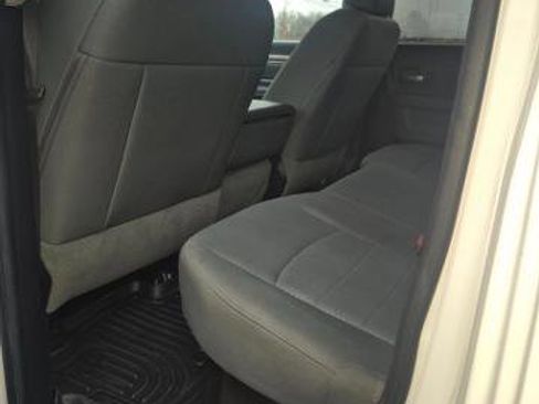 Used 2016 RAM 1500 Classic SLT image 11