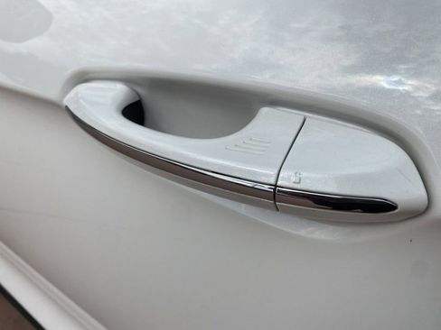 Used 2023 Ford Edge Titanium image 24