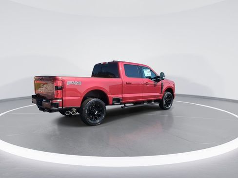 Used 2026 Ford F250 Lariat w/ Black Appearance Package image 8