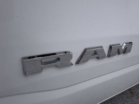 Used 2022 RAM 1500 Big Horn AWD/4WD image 10