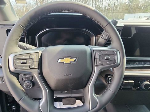 New 2026 Chevrolet Silverado 2500 LT image 15