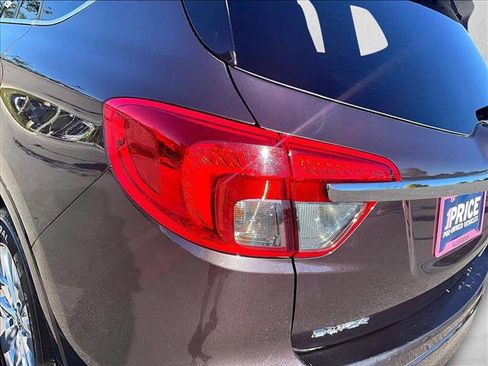 Used 2018 Buick Envision Essence image 29