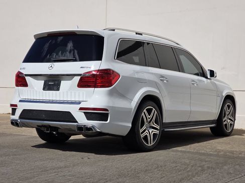 Used 2016 Mercedes-Benz GL 63 AMG 4MATIC image 5