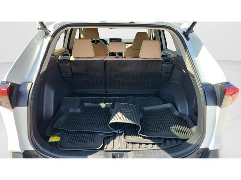 Used 2024 Toyota RAV4 XLE w/ Convenience Package FWD image 9