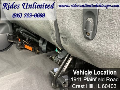 Used 2010 Nissan Titan SE w/ SE Value Truck Pkg image 24