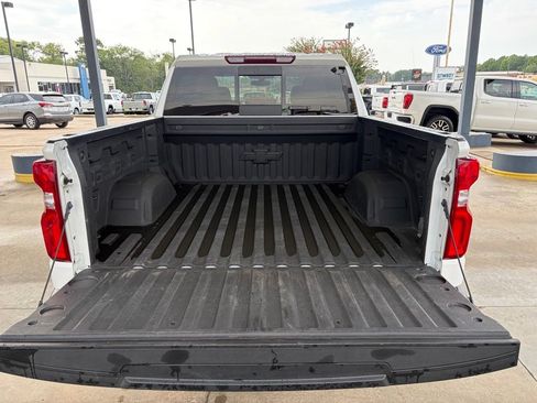Used 2020 Chevrolet Silverado 1500 RST AWD/4WD image 10