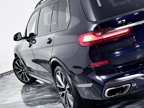 Used 2022 BMW X7 M50i w/ Cold Weather Package AWD/4WD image 13