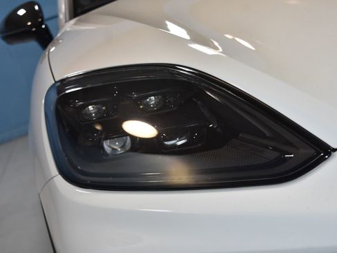 Certified 2024 Porsche Cayenne Turbo GT image 26