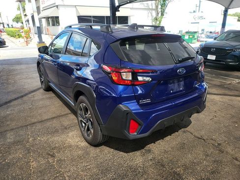 Used 2025 Subaru Crosstrek 2.5i Premium AWD/4WD image 9