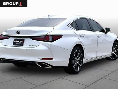 Used 2023 Lexus ES 350 w/ Premium Package FWD image 11