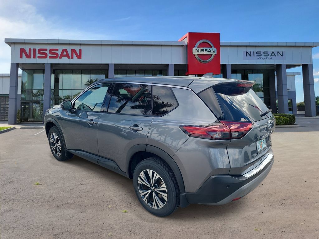 Certified 2021 Nissan Rogue SV FWD image 5
