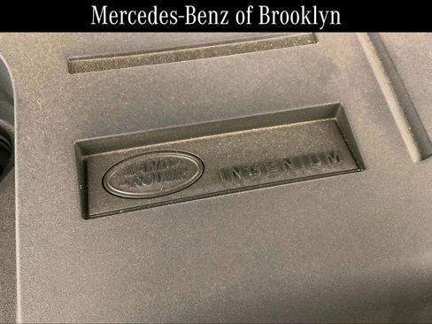 Used 2024 Land Rover Range Rover SE image 32