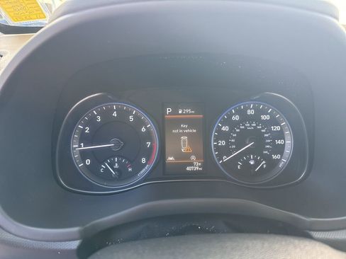 Used 2022 Hyundai Kona SEL image 15