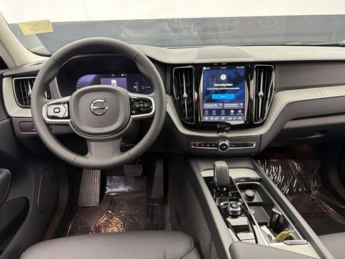 Used 2025 Volvo XC60 T8 Plus w/ Protection Package Premier AWD/4WD image 7