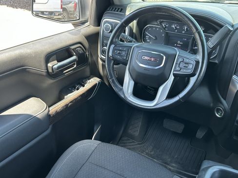 Certified 2022 GMC Sierra 1500 Elevation RWD image 17