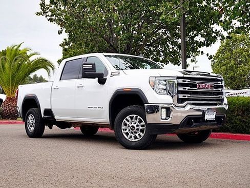 Used 2023 GMC Sierra 2500 SLE w/ SLE Convenience Package image 2