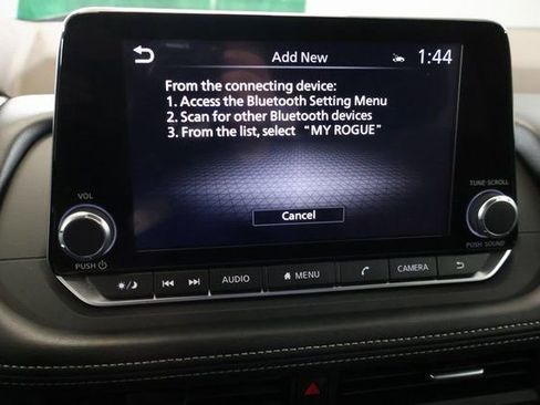 Certified 2023 Nissan Rogue SV image 25