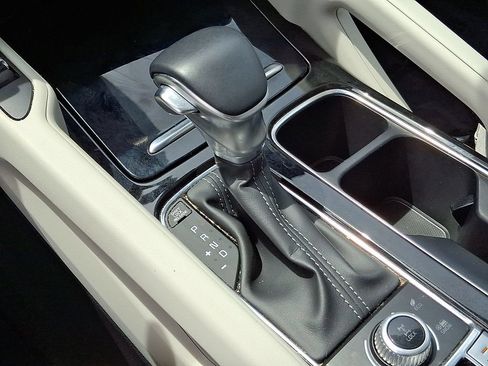 Used 2024 Kia Telluride S w/ S Sunroof Package AWD/4WD image 14