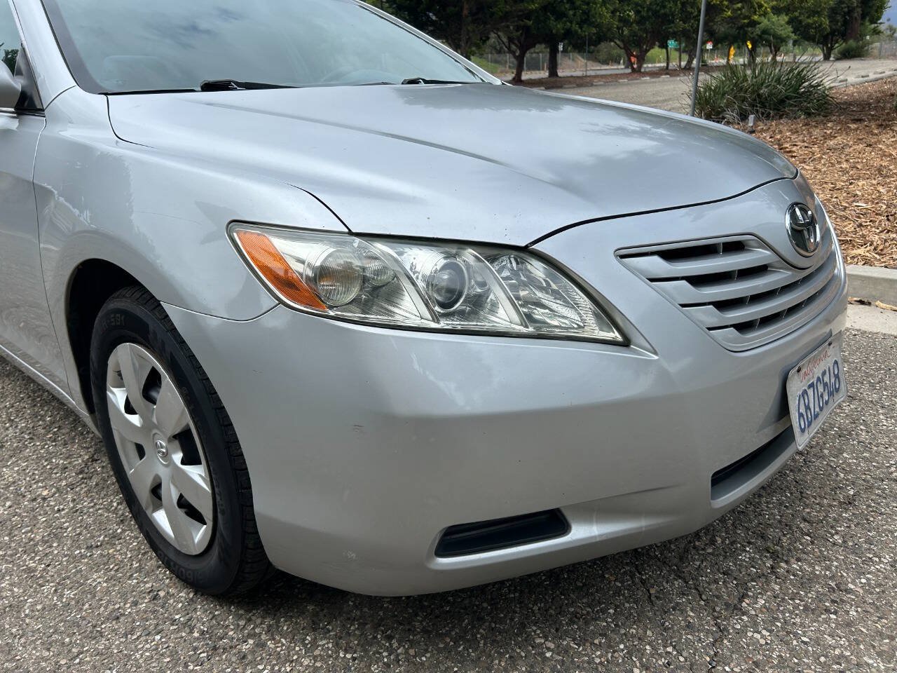 Used 2008 Toyota Camry LE FWD image 12