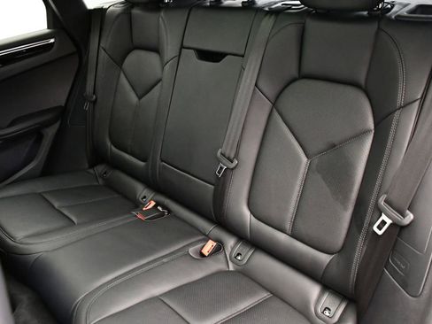 Used 2024 Porsche Macan S image 47