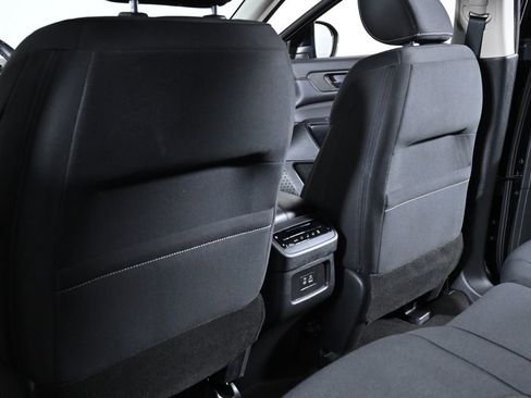 Used 2025 Nissan Pathfinder SV image 26