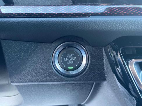 New 2026 Chevrolet Traverse RS image 17