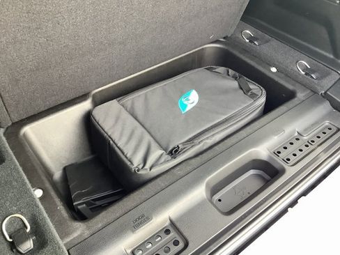 Used 2023 Jeep Wrangler Unlimited Sahara image 33