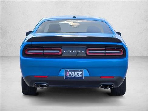Used 2023 Dodge Challenger SXT RWD image 6