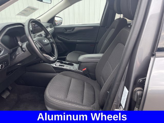 Used 2023 Ford Escape Active AWD/4WD image 9