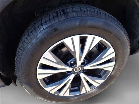 Used 2021 Nissan Rogue SV AWD/4WD image 7