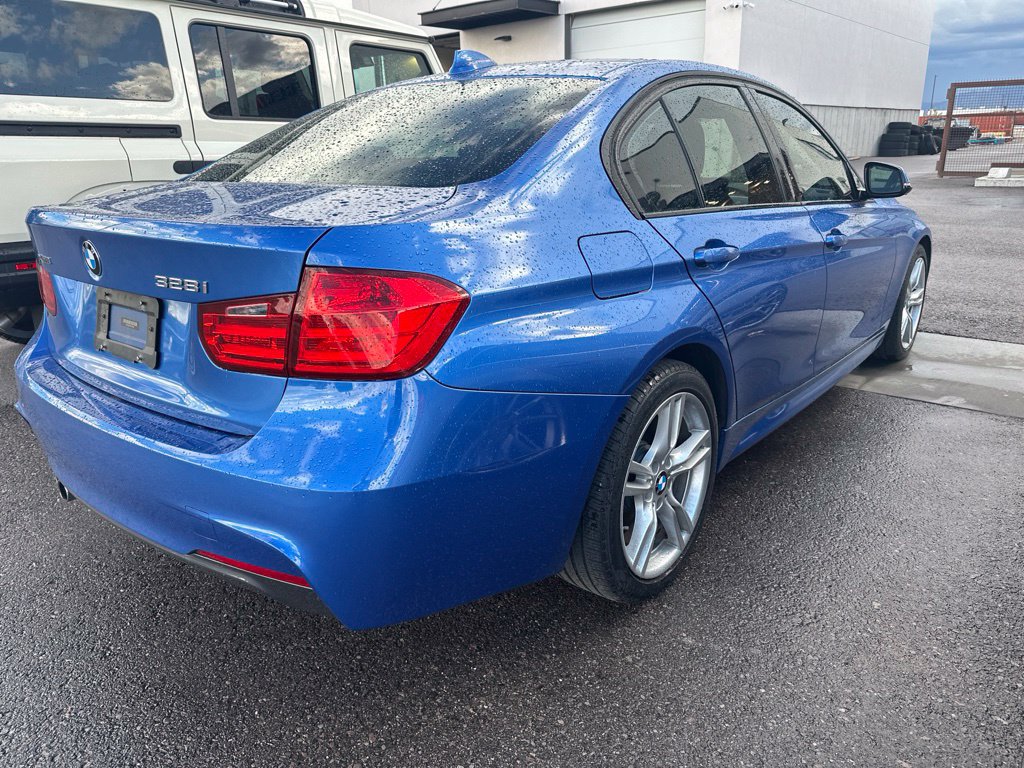 Used 2014 BMW 328i xDrive Sedan AWD/4WD image 4