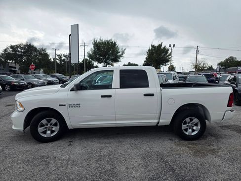 Used 2017 RAM 1500 Express RWD image 4