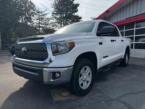 Used 2021 Toyota Tundra SR5 AWD/4WD image 3