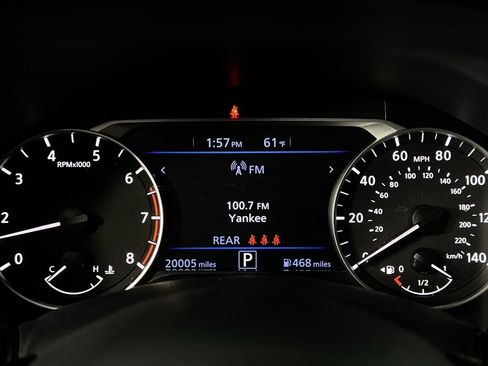 Used 2025 Nissan Altima 2.5 SR image 14