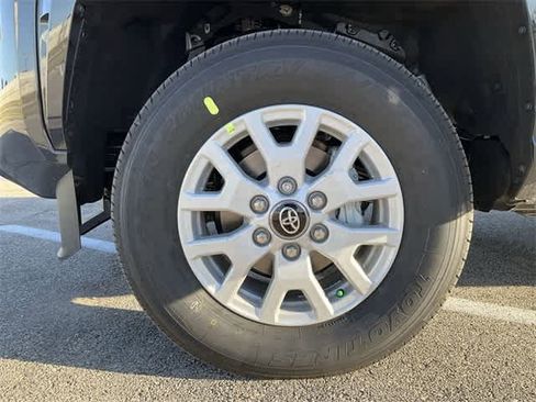 New 2025 Toyota Tacoma SR5 image 12