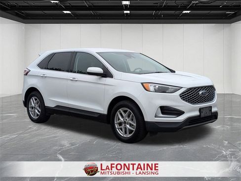 Used 2024 Ford Edge SEL image 7